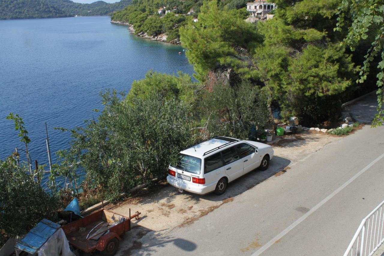 Apartments By The Sea Ubli, Lastovo - 8354 Uble Extérieur photo